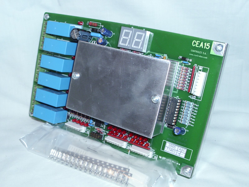 TARJETA CONTROLADORA CEA15+ CON TORNILLO